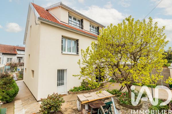 Maison à vendre 5 pièces 130 m² Villeneuve-le-Roi