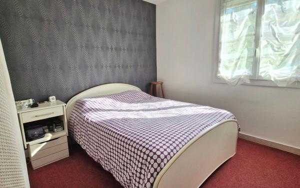 Maison à vendre    5 pièces • 86 m2 Thouron