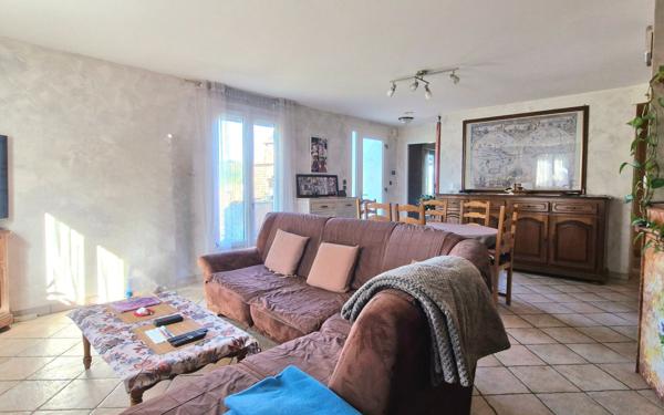 Maison à vendre    5 pièces • 86 m2 Thouron