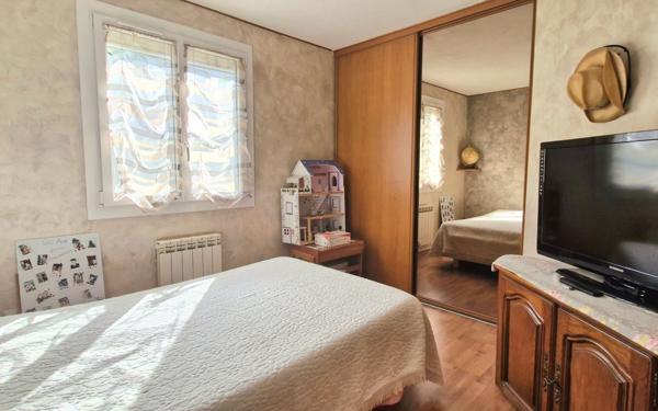 Maison à vendre    5 pièces • 86 m2 Thouron