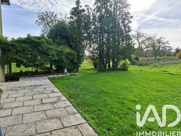 Maison à vendre 8 pièces 212 m² Bunzac