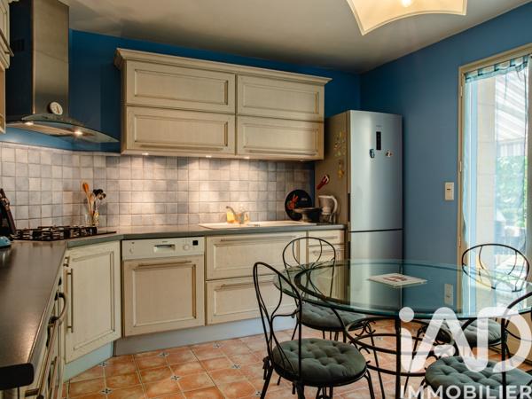 Maison à vendre 4 pièces 146 m² Cénac-et-Saint-Julien