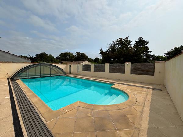 Maison Saint Vincent Sur Jard 9 pièce(s) 204 m2