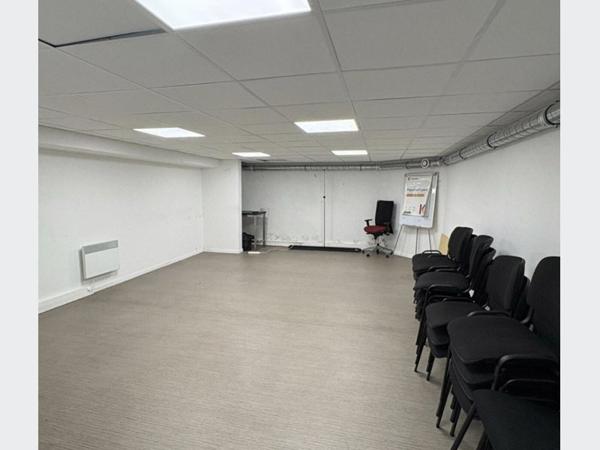 Commerce à Louer à LILLE 10000 €