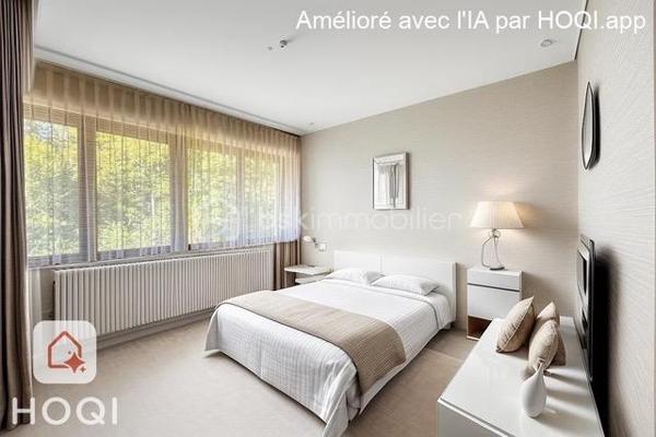 Maison de 300 m²