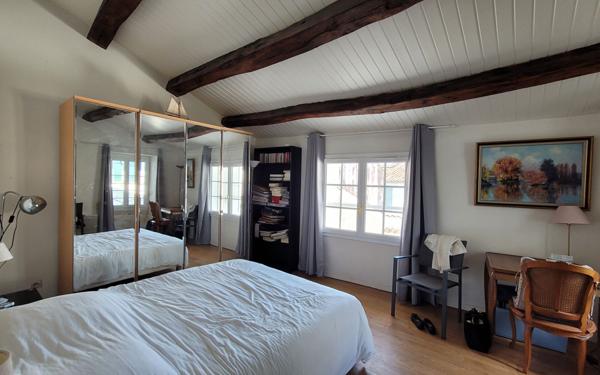 Maison à vendre    5 pièces •  Le Bois-Plage-en-Ré