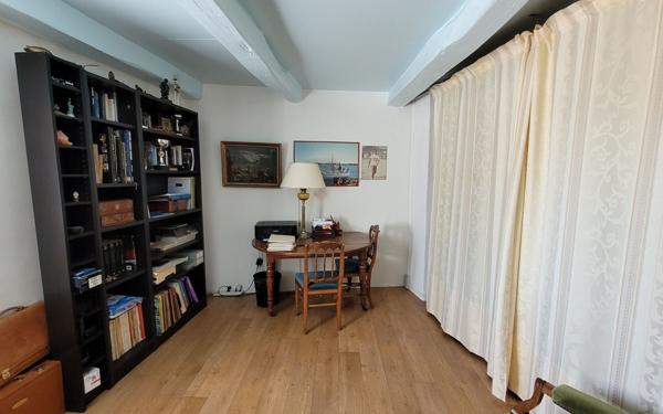 Maison à vendre    5 pièces •  Le Bois-Plage-en-Ré