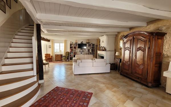 Maison à vendre    5 pièces •  Le Bois-Plage-en-Ré
