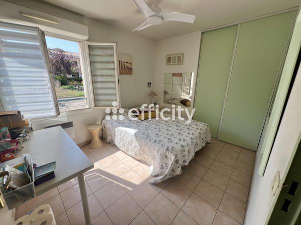 Maison
         4 pièces
        - 77 m² 298 000 € *
