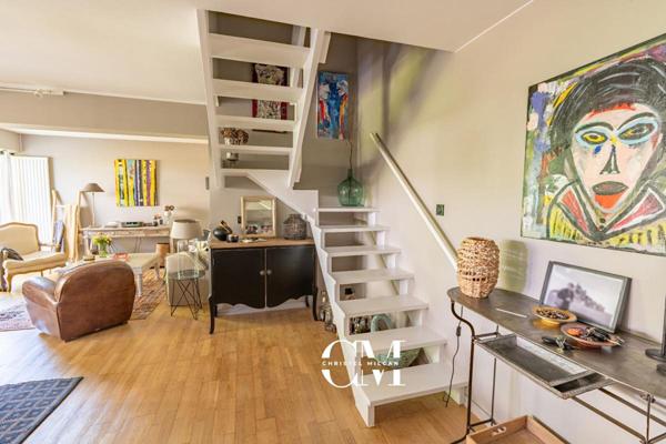 Bordeaux-Caudéran Duplex 98m² jardin, piscine, garage et parking