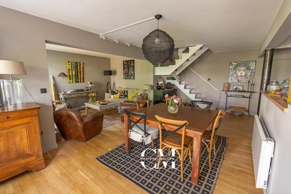 Bordeaux-Caudéran Duplex 98m² jardin, piscine, garage et parking