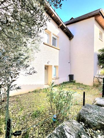 Maison de Village Saint Andéol le Chateau