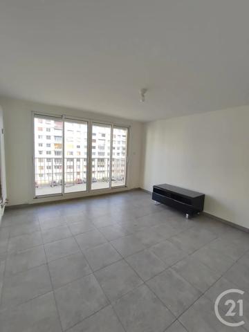 Appartement F3 à vendre  3 pièces - 68,25 m 2   ORLEANS  - 45