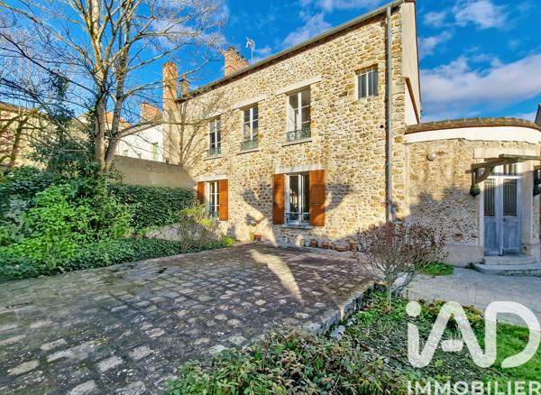 Maison à vendre 11 pièces 220 m² Briis-sous-Forges