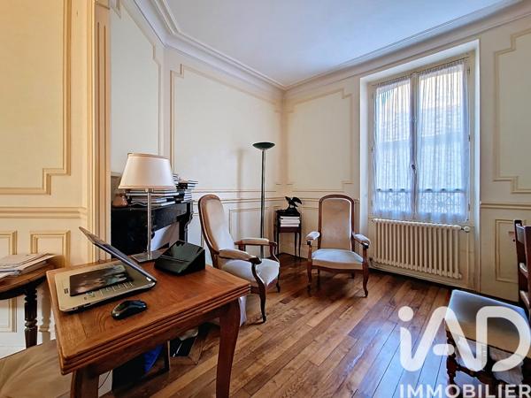 Maison à vendre 11 pièces 220 m² Briis-sous-Forges