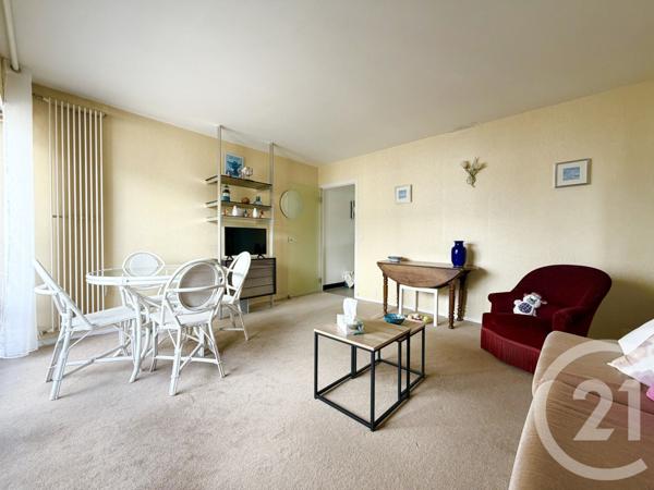 Appartement F2 à vendre  2 pièces - 43,79 m2 DEAUVILLE - 14
