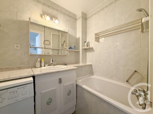 Appartement F2 à vendre  2 pièces - 43,79 m2 DEAUVILLE - 14