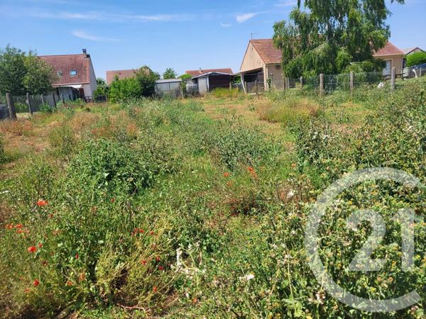 Terrain à vendre  664 m 2   ETRECHY  - 91