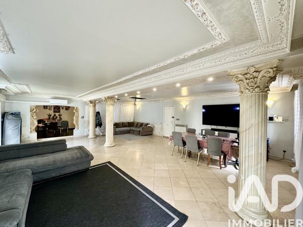 Maison à vendre 7 pièces 238 m² Aulnay-sous-Bois