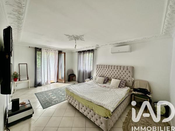 Maison à vendre 7 pièces 238 m² Aulnay-sous-Bois