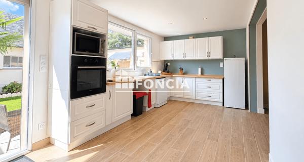 À vendre Maison 5 pièces 170 m² - Lisieux 14100