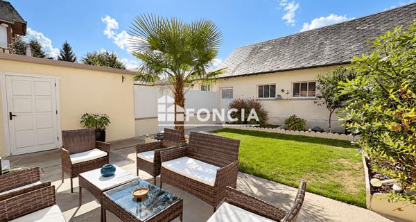 À vendre Maison 5 pièces 170 m² - Lisieux 14100