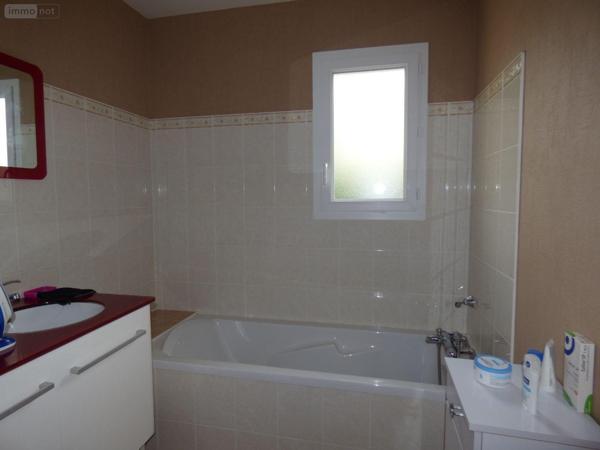 Pavillon à vendre à Saint-Sauveur-Villages dans la Manche (50490), ref : MAIS1256