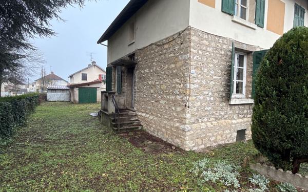 Maison à vendre    4 pièces •  Damparis