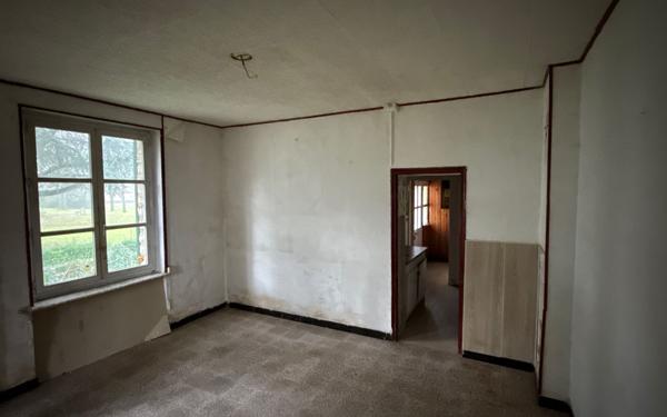 Maison à vendre    4 pièces •  Damparis