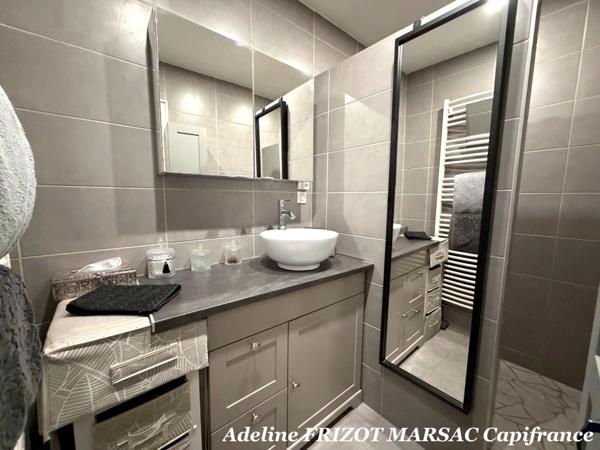 APPARTEMENT 90M2 - 2 CHAMBRES - 1 BUREAU - SEJOUR 39M2 - TERRASSE - RDC