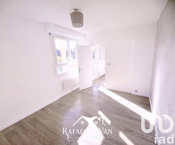 Appartement à vendre 3 pièces 69 m² Survilliers