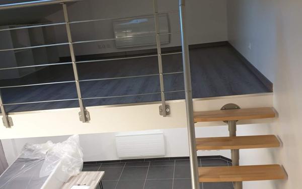 Immeuble à vendre    5 pièces • 101,61 m2 Espira-de-l'Agly