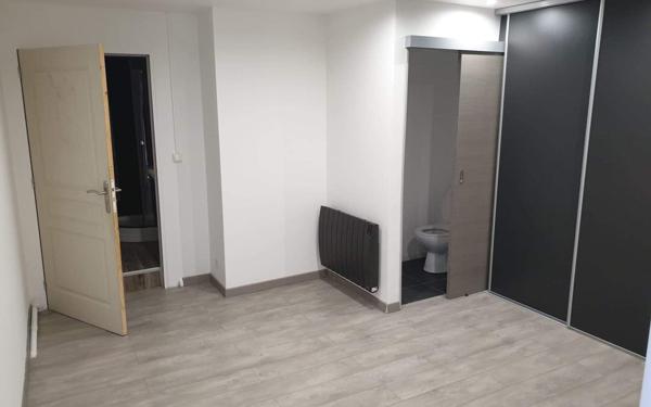 Immeuble à vendre    5 pièces • 101,61 m2 Espira-de-l'Agly