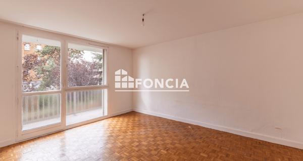 À vendre Appartement 6 pièces 104 m² - Saint-étienne-du-rouvray 76800