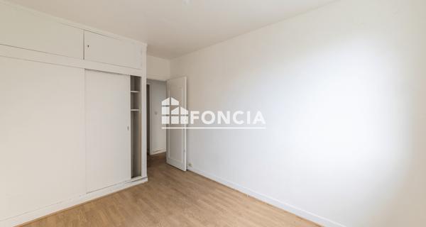 À vendre Appartement 6 pièces 104 m² - Saint-étienne-du-rouvray 76800