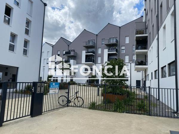 Location Appartement 2 pièces 39.7 m² - 11 RUE FRANCOIS HERITIER Biilere 64140