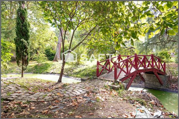 MONTREUIL JUIGNE  PROPRIETE SUR PARC PAYSAGER