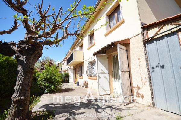 Maison à BEZIERS, 34500 - 8 pièces 125m²