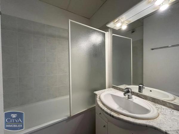 Appartement à louer 2 pièces 37.97m²