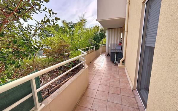 Appartement à vendre    3 pièces • 68,17 m2 Saint-Raphaël