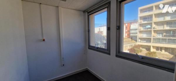 SAINT MALO - Rocabey - Local professionnel (42m²) - 2eme étage avec ascenseur