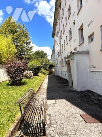 Appartement T5 avec vue situé rue de Chalezeule