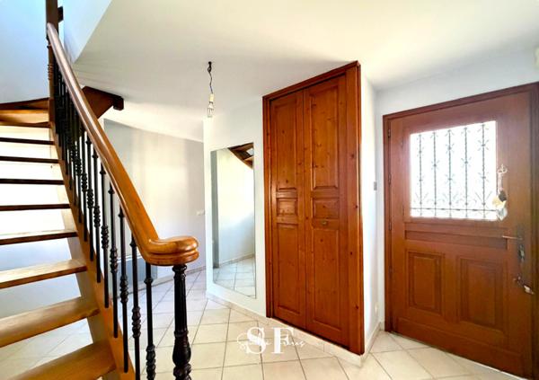 Maison 5 pièce(s) 4 chambre(s) 135 m²