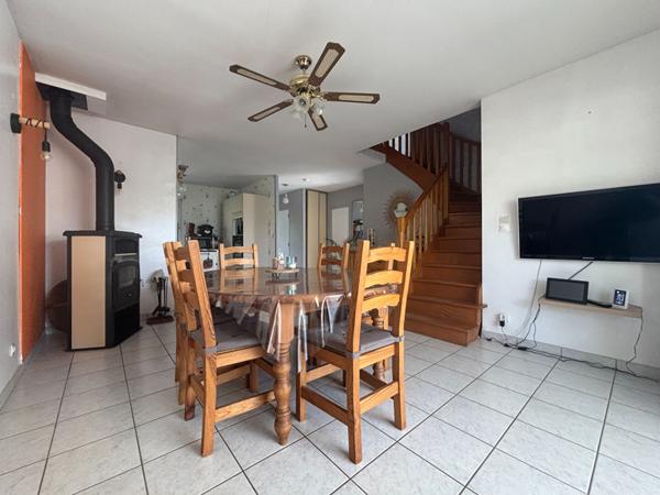 VENTE INTERACTIVE - Maison familiale de 1998 à Louvigné