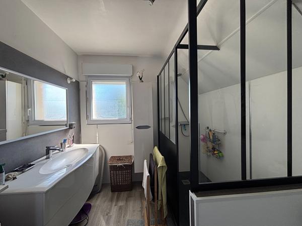 VENTE INTERACTIVE - Maison familiale de 1998 à Louvigné