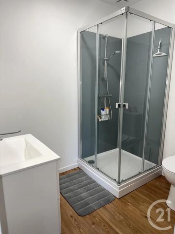 Maison à vendre  6 pièces - 227 m 2   COSNE COURS SUR LOIRE  - 58