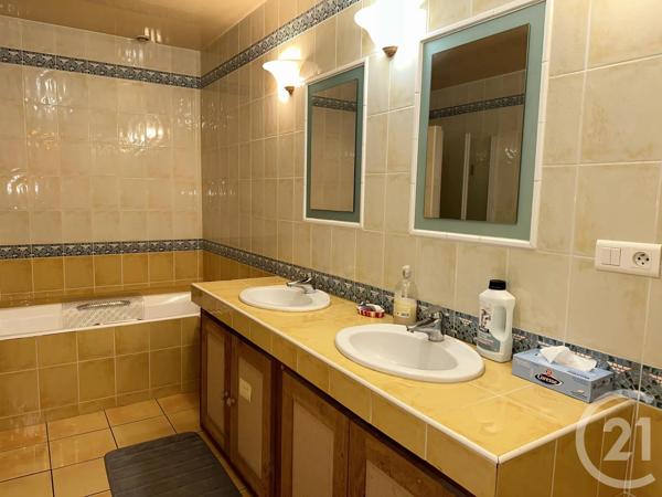Maison à vendre  6 pièces - 227 m 2   COSNE COURS SUR LOIRE  - 58