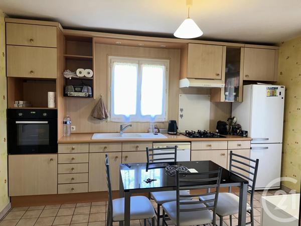 Maison à vendre  6 pièces - 227 m 2   COSNE COURS SUR LOIRE  - 58