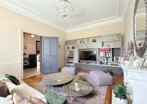 À VENDRE - RARE MAISON CHARME 1930 - SPA - JARDIN - 5 CHAMBRES - NIEUL-SUR-MER