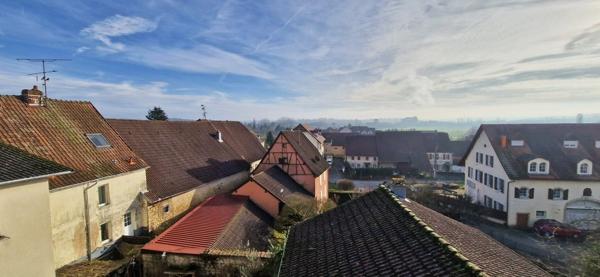Appartement à vendre à BOUROGNE .